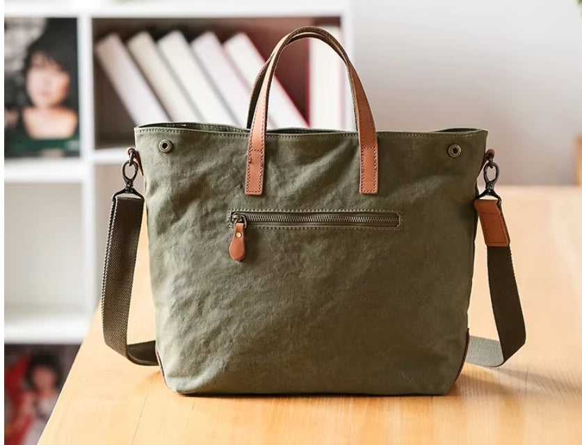 Lightweight everyday canvas tote for women
