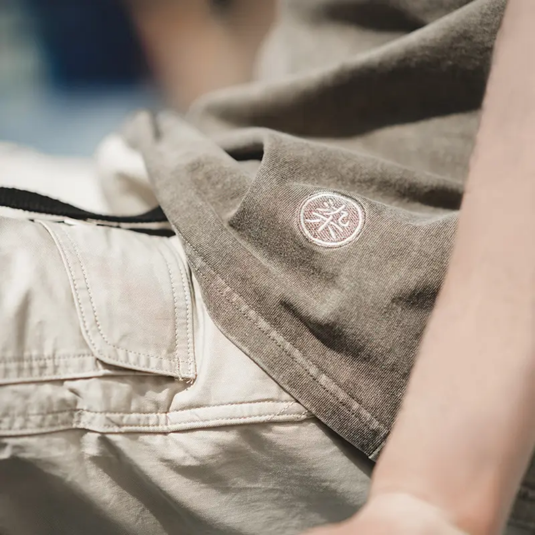 Wax-dyed tee in taupe