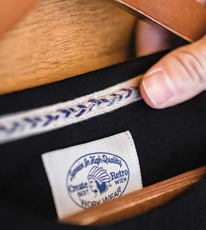 Sommer-T-Shirt aus Baumwolle